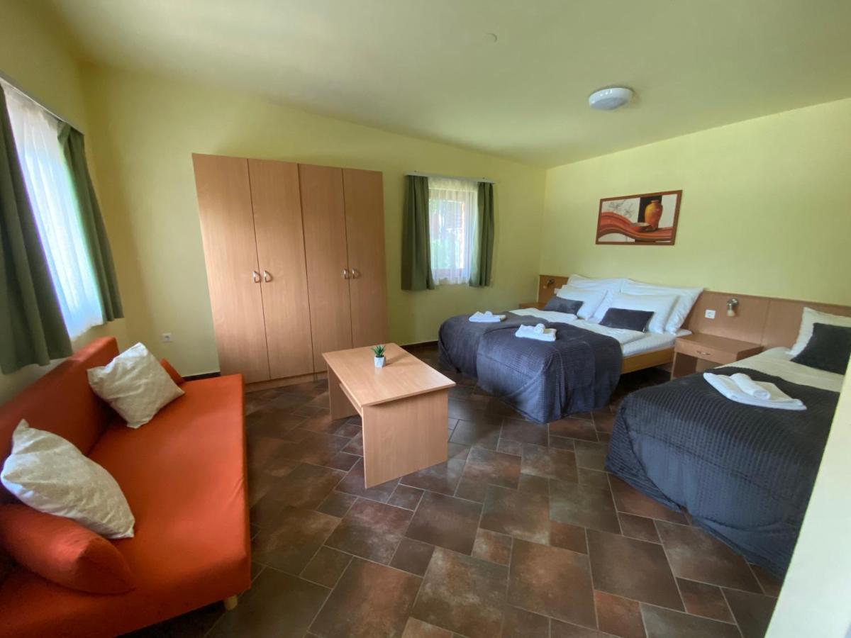 Mátra Kemping Apartmanok Matrafured Exterior foto