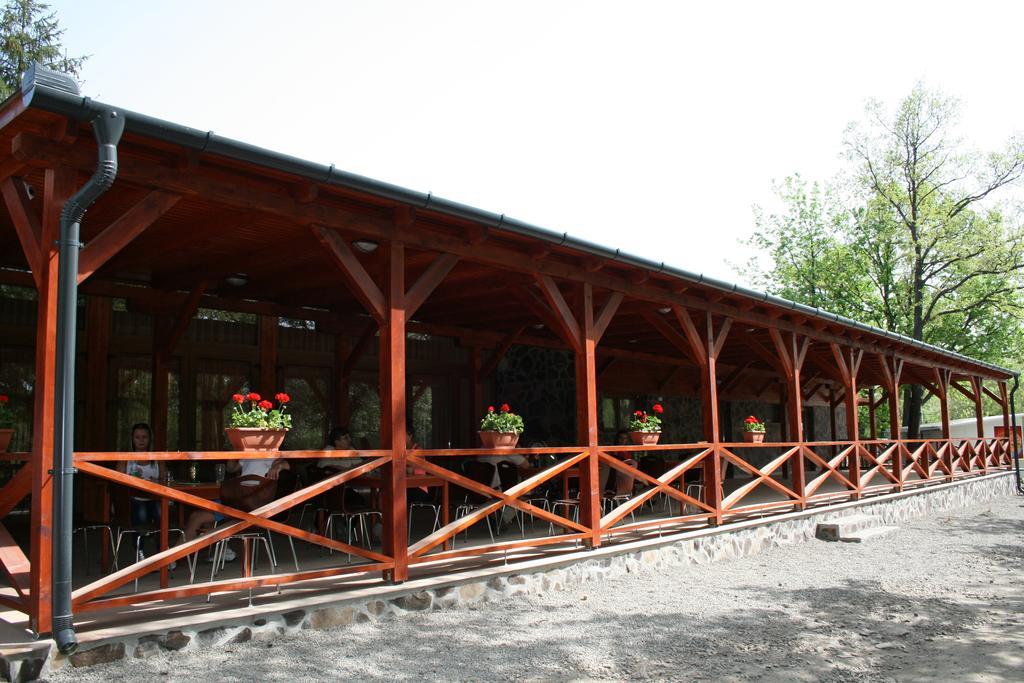 Mátra Kemping Apartmanok Matrafured Exterior foto